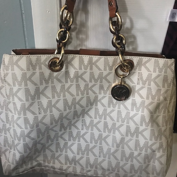michael kors cynthia handbag
